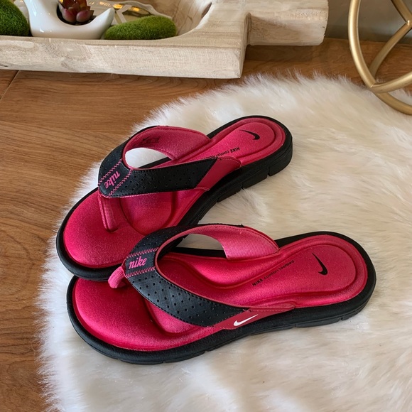 nike memory foam slippers